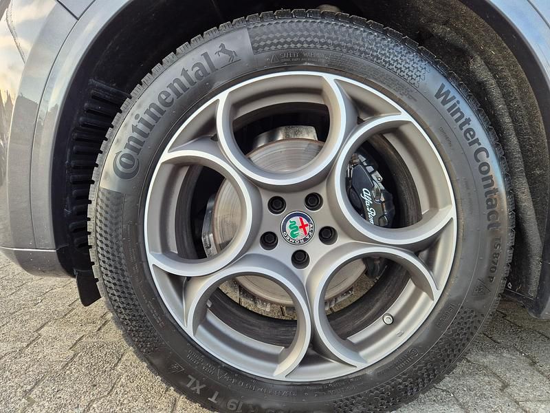 Gebraucht Alfa Romeo Stelvio Veloce 210 PS (154 kW) 2020 SUV