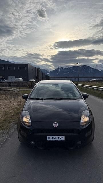 Gebraucht Fiat Punto Lounge 105 PS (77 kW) 2013 Kleinwagen