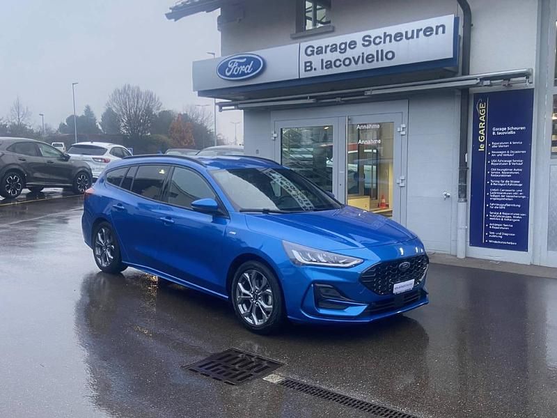 Gebraucht Ford Focus ST-Line 155 PS (114 kW) 2023 Kombi