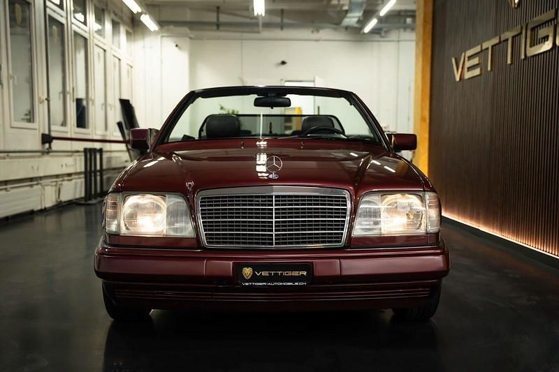 Gebraucht Mercedes E220 150 PS (110 kW) 1997 Cabrio