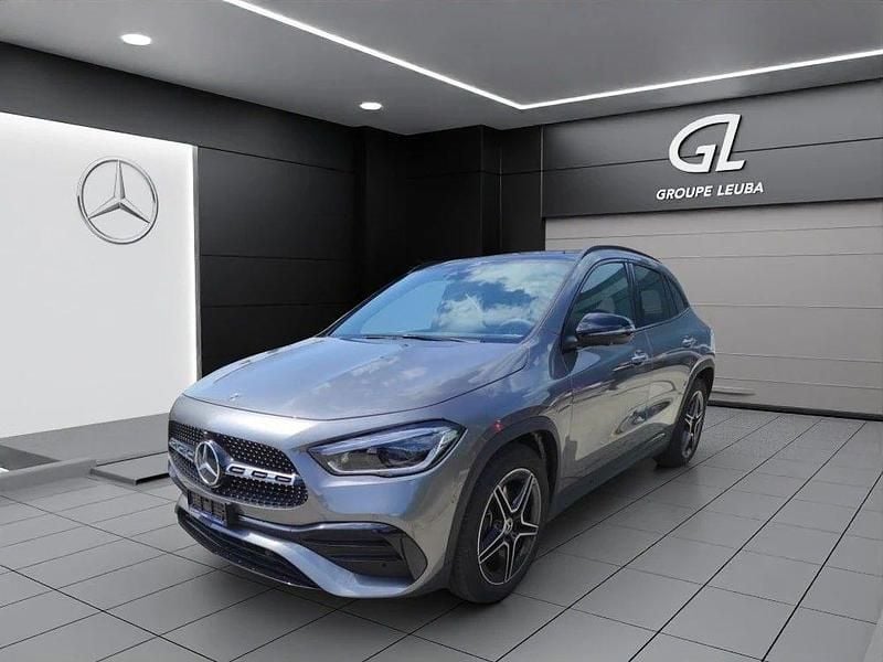 Gebraucht Mercedes GLA250 224 PS (164 kW) 2026 SUV