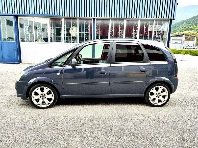 Gebraucht Opel Meriva Cosmo 125 PS (91 kW) 2009 Van / Kleinbus