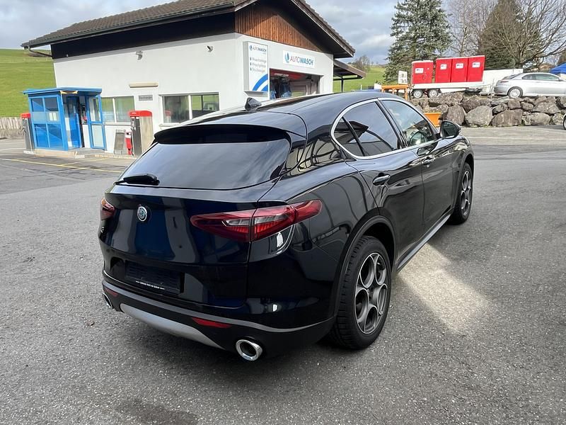 Gebraucht Alfa Romeo Stelvio Executive 210 PS (154 kW) 2017 SUV