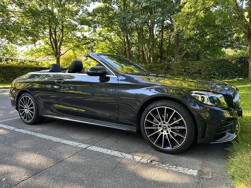 Gebraucht Mercedes C200 AMG line 184 PS (135 kW) 2019 Cabrio