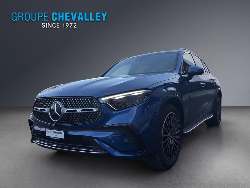 Neu Mercedes GLC200 204 PS (150 kW) 2026 Blau SUV