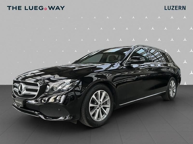 Schwarz Gebraucht 2017 Mercedes E220 Avantgarde Kombi | CHF 25’500 (Superpreis) - Bild 1/4