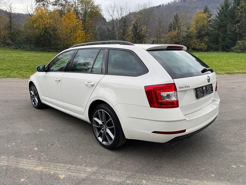 Gebraucht Skoda Octavia Ambition 150 PS (110 kW) 2018 Kombi