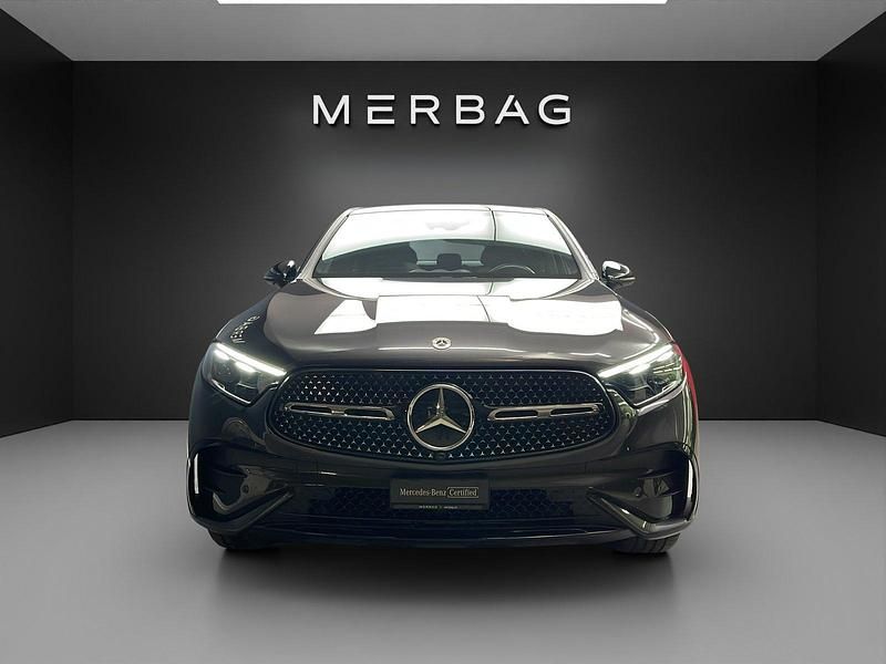 Gebraucht Mercedes GLC300 204 PS (150 kW) 2023 Grau Coupé