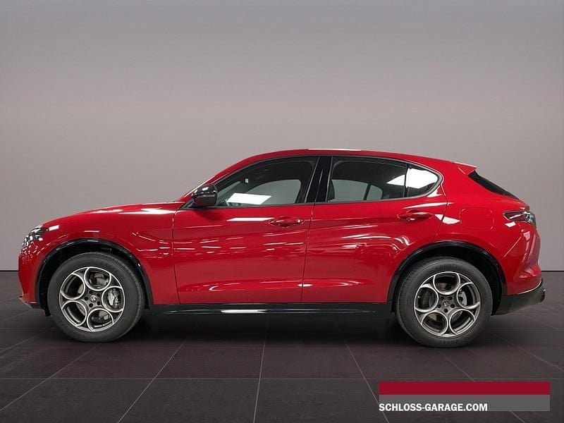 Neu Alfa Romeo Stelvio Sprint 280 PS (205 kW) 2025 SUV