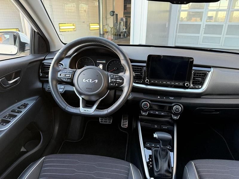 Gebraucht Kia Stonic GT-Line 120 PS (88 kW) 2024 Weiss SUV