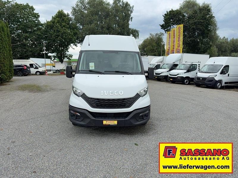 Gebraucht Iveco Daily 136 PS (100 kW) 2020 Van
