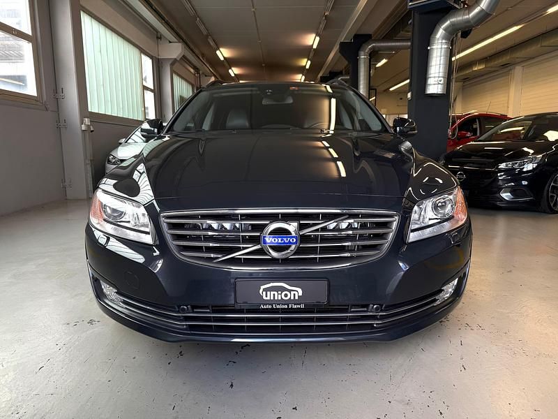 Gebraucht Volvo V70 Momentum 181 PS (133 kW) 2014 Kombi
