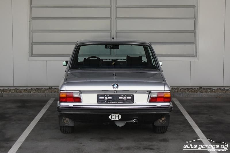 Gebraucht BMW 525 145 PS (106 kW) 1975 Limousine