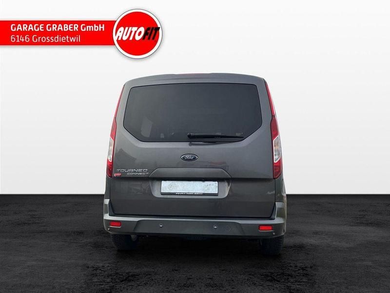 Gebraucht Ford Tourneo Connect Titanium 120 PS (88 kW) 2015 Van / Kleinbus