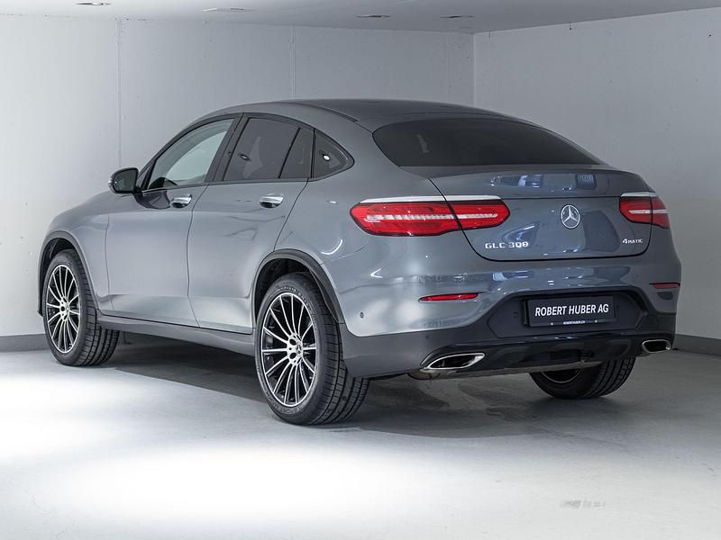 Gebraucht Mercedes GLC300 AMG 245 PS (180 kW) 2018 Grau Coupé