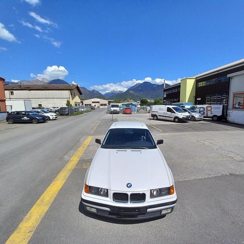 Gebraucht BMW 318 140 PS (102 kW) 1994 Coupé