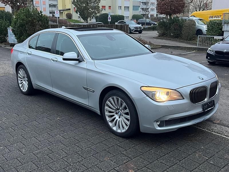 Gebraucht 2009 BMW 730 Limousine | CHF 9’990 - Bild 1/4