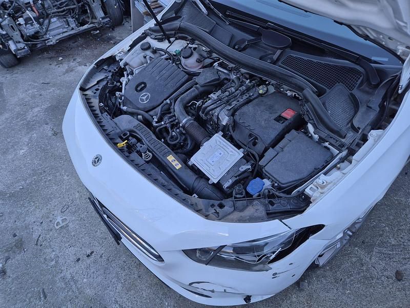 Gebraucht Mercedes B250e Progressive 217 PS (159 kW) 2020 Van / Kleinbus