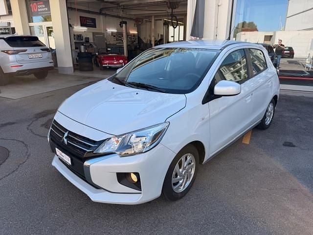 Gebraucht Mitsubishi Space Star Invite 71 PS (52 kW) 2023 Weiss Limousine