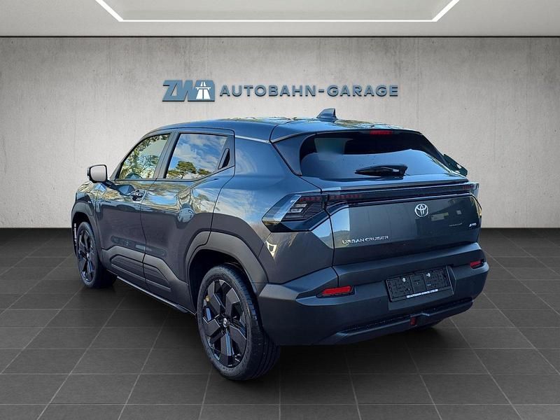 Neu Toyota Urban Cruiser Premium 135 kW (184 PS) 2026 SUV