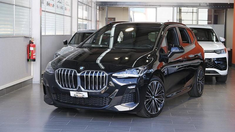Gebraucht 2022 BMW 223 Active Tourer M Sport Van / Kleinbus | CHF 28’880 (Etwas zu teuer) - Bild 1/4