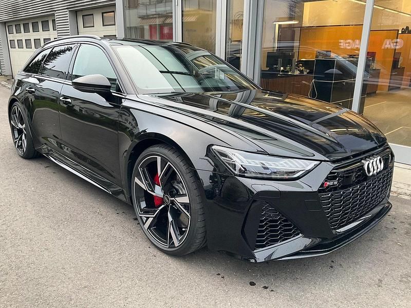 Gebraucht Audi RS6 Comfort 600 PS (441 kW) 2024 Schwarz Kombi