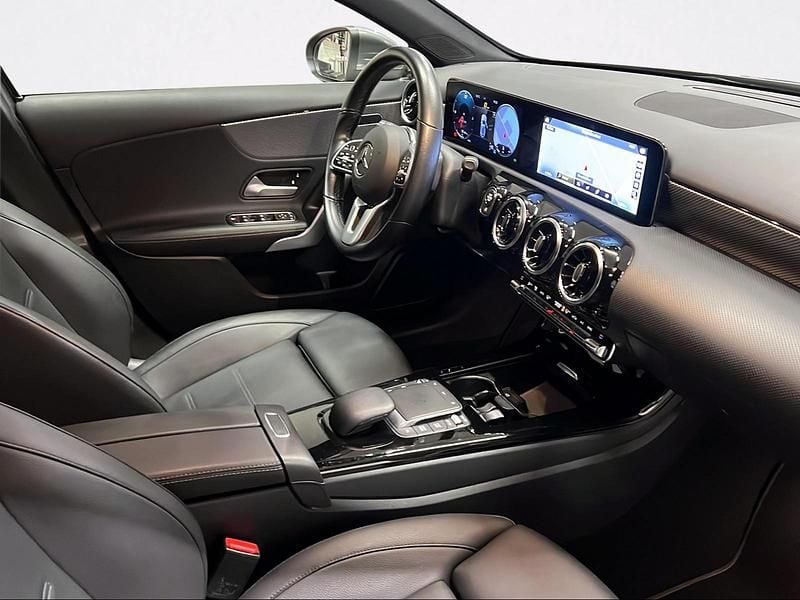 Gebraucht Mercedes A180 Progressive 136 PS (100 kW) 2021