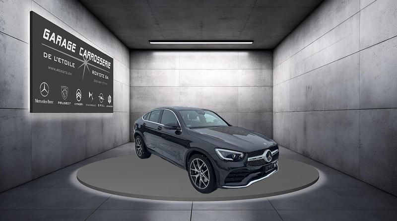 Gebraucht Mercedes GLC200 AMG line 197 PS (144 kW) 2021 Grau SUV