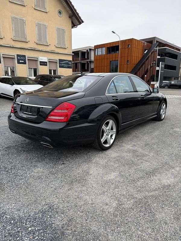 Gebraucht Mercedes S500L 435 PS (319 kW) 2011 Limousine