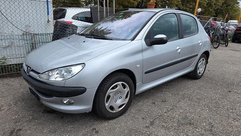 Gebraucht 2004 Peugeot 206 Quiksilver | CHF 3’200 - Bild 1/4