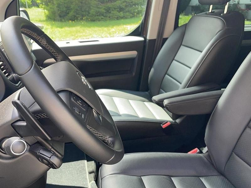 Gebraucht Opel Zafira Life Business Elegance 177 PS (130 kW) 2022 Van / Kleinbus