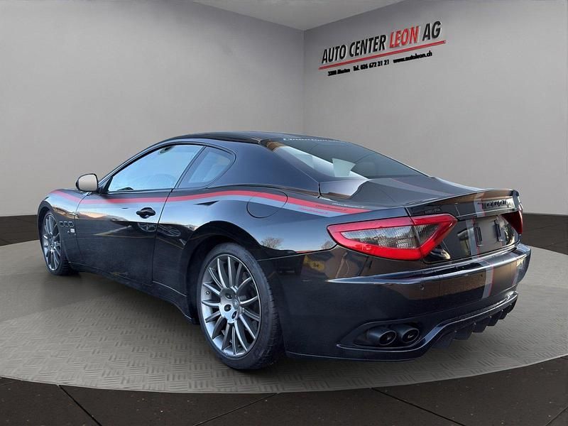Gebraucht Maserati Granturismo 440 PS (323 kW) 2010 Coupé