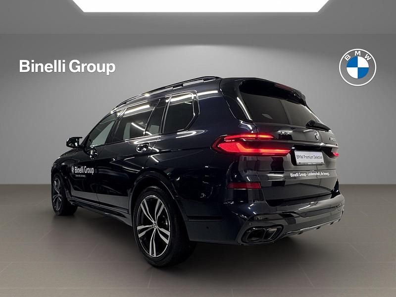 Gebraucht BMW X7 M Sport 530 PS (389 kW) 2024 Schwarz SUV