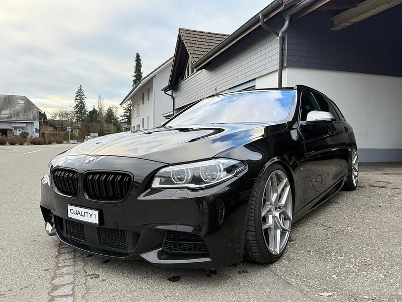 Gebraucht 2017 BMW M550 Shadowline Limousine | CHF 19’890 - Bild 1/4