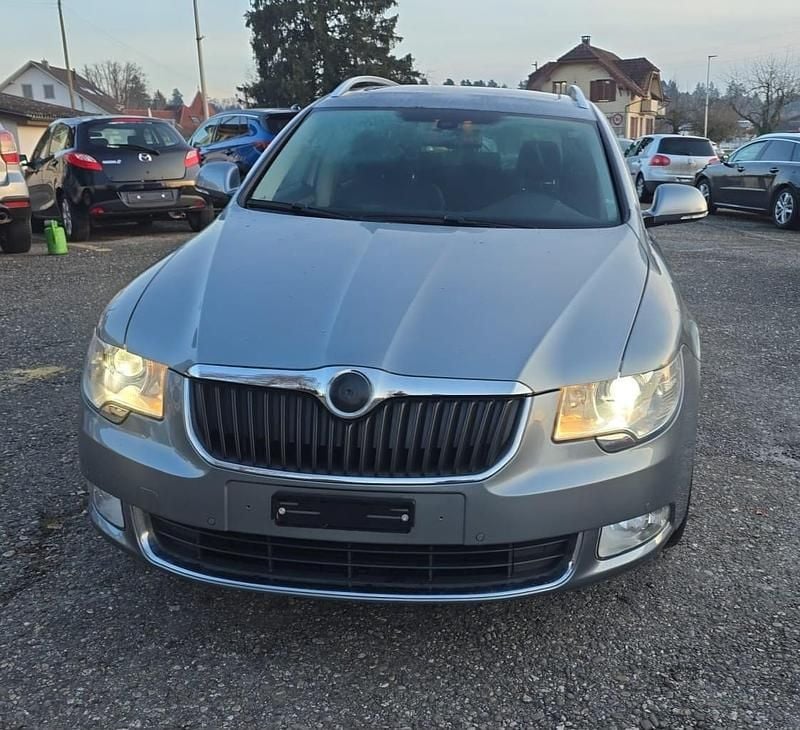 Gebraucht 2010 Skoda Superb Elegance Kombi | CHF 7’900 (Fairer Preis) - Bild 1/4