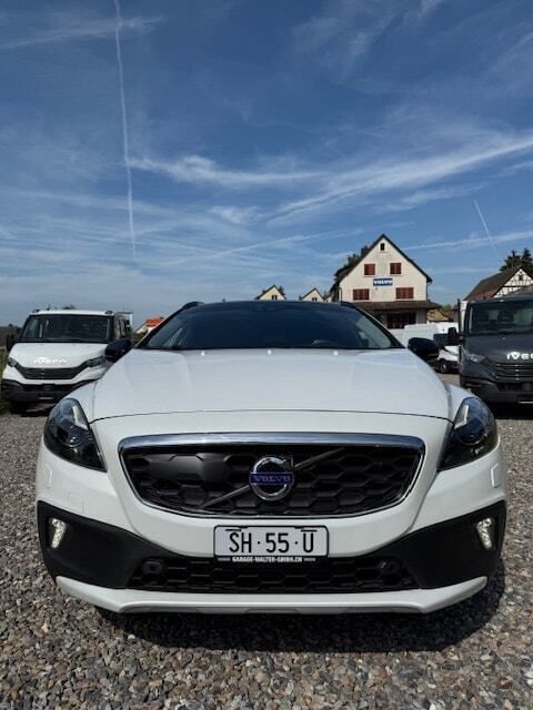 Gebraucht Volvo V40 CC Summum 150 PS (110 kW) 2015 Kombi
