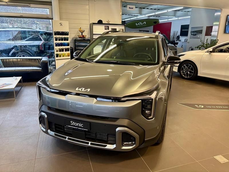 Neu Kia Stonic GT-Line 115 PS (84 kW) 2026 Grau SUV