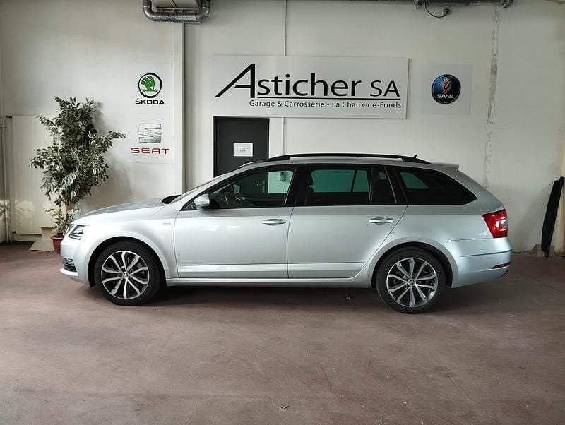 Gebraucht Skoda Octavia Soleil 190 PS (139 kW) 2020 Silber Kombi