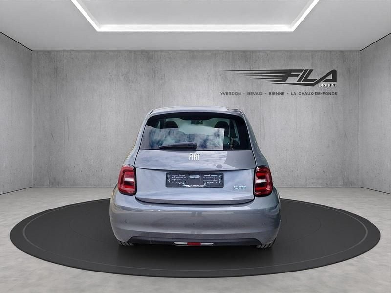 Gebraucht Fiat 500e La Prima 86 kW (118 PS) 2023 Kleinwagen