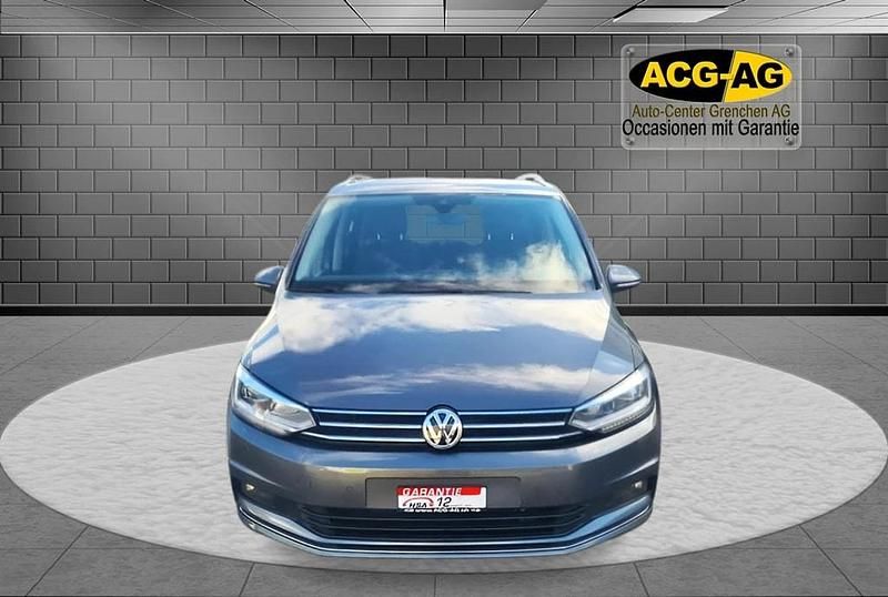 Gebraucht VW Touran Highline 150 PS (110 kW) 2020 Van / Kleinbus