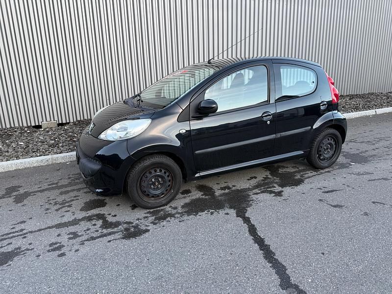 Gebraucht 2008 Peugeot 107 Kleinwagen | CHF 5’999 (Etwas zu teuer) - Bild 1/4