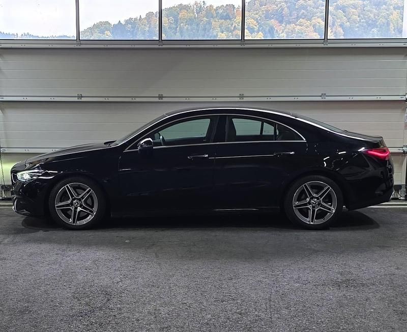 Gebraucht Mercedes CLA200 AMG line 163 PS (119 kW) 2024