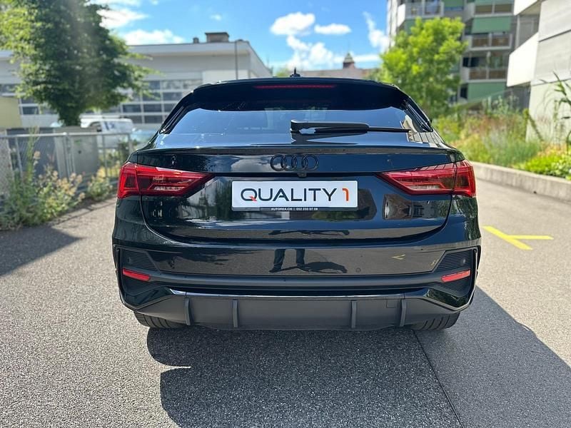 Gebraucht Audi Q3 Sportback S-Line 245 PS (180 kW) 2022 SUV