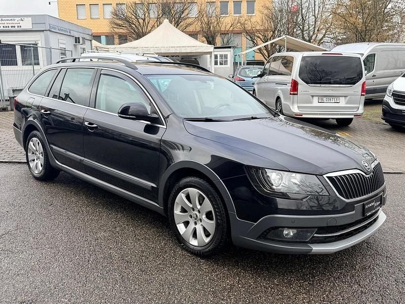Gebraucht Skoda Superb Business Line 170 PS (125 kW) 2014 Kombi