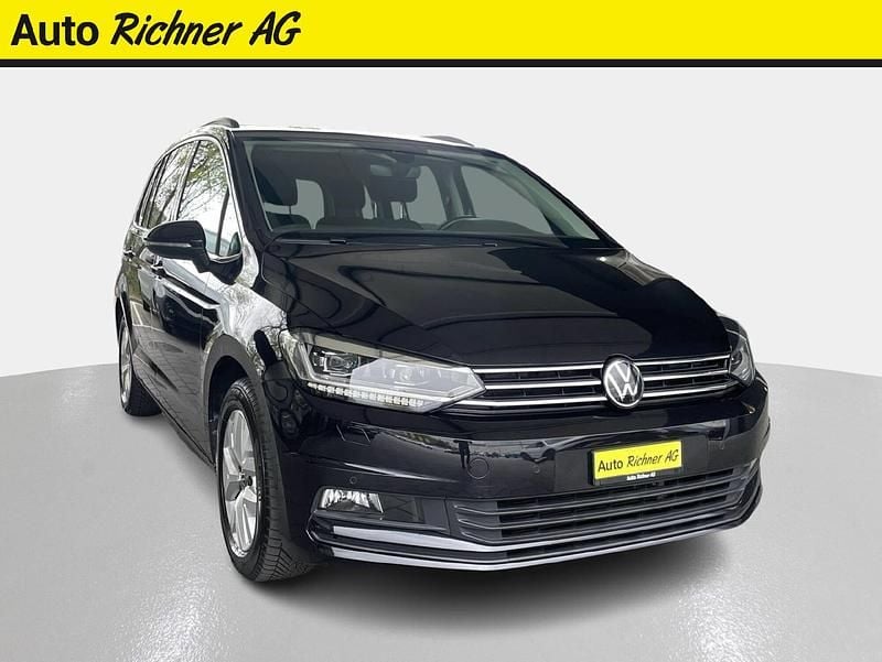 Schwarz Gebraucht 2021 VW Touran Comfortline Van / Kleinbus | CHF 22’800 (Fairer Preis) - Bild 1/4