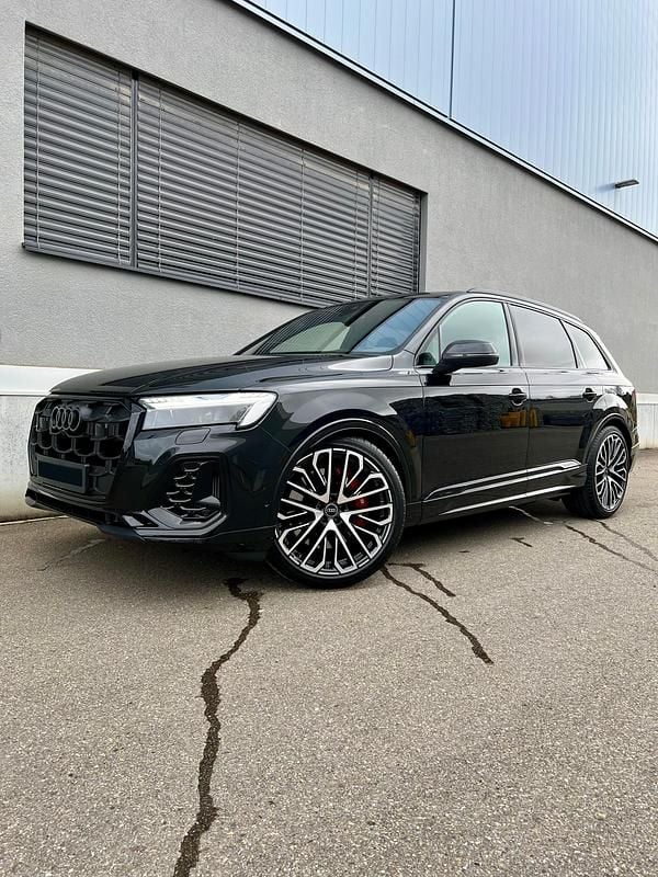 Gebraucht Audi SQ7 507 PS (372 kW) 2024 SUV