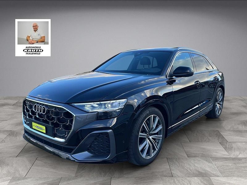 Gebraucht Audi Q8 Ambiente 286 PS (210 kW) 2025 SUV