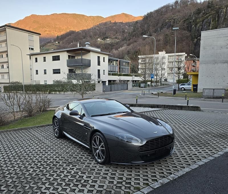 Gebraucht Aston Martin V8 Vantage 426 PS (313 kW) 2017 Coupé