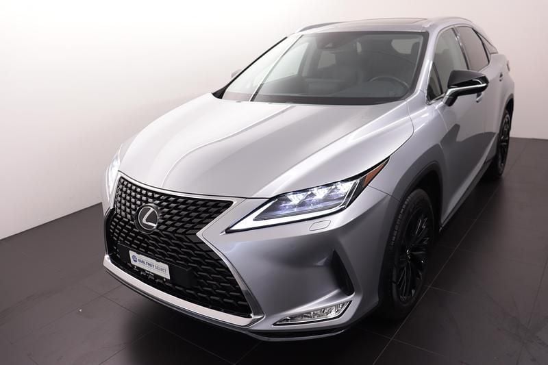 Gebraucht Lexus RX300 238 PS (175 kW) 2022 Silber SUV