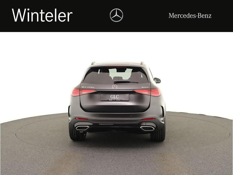 Neu Mercedes GLC220 196 PS (144 kW) 2026 Grau SUV